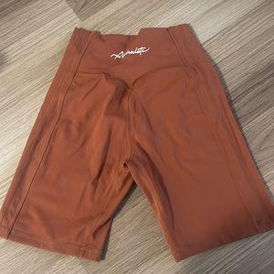 Alphalete alpha lux bike short